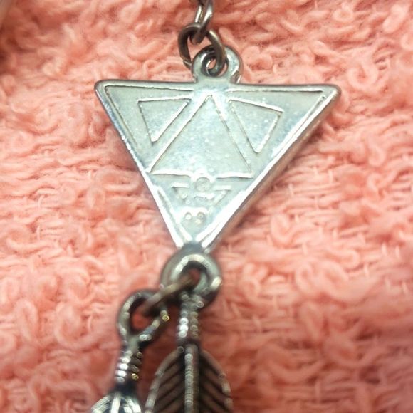 Native American Costume Silver Metal Dangle Triangle Design w/ Red/Green Points- - Picture 3 of 5